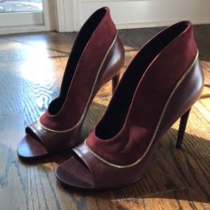 Louis Vuitton Stiletto Heels size 8.5